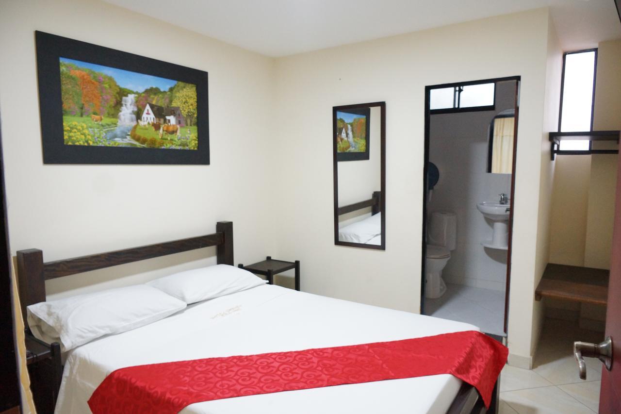 Hotel Esmeralda San Gil Bagian luar foto